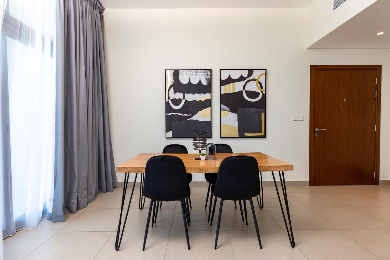 Apartemen Amazing Deal! Stunning 3br With Huge Terrace - Jvt *
