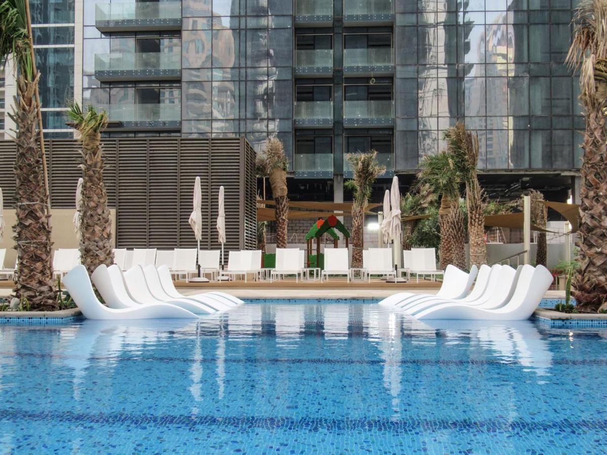 High Floor - Beautiful 1br Marina Gate *