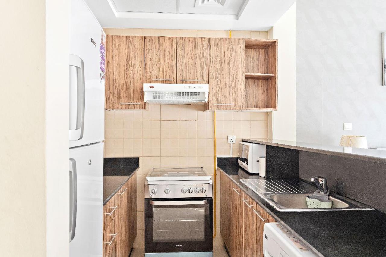 Apartament Aliving Modern In Heart Of Downtown At Burj Al Nujoom-110 Dubai