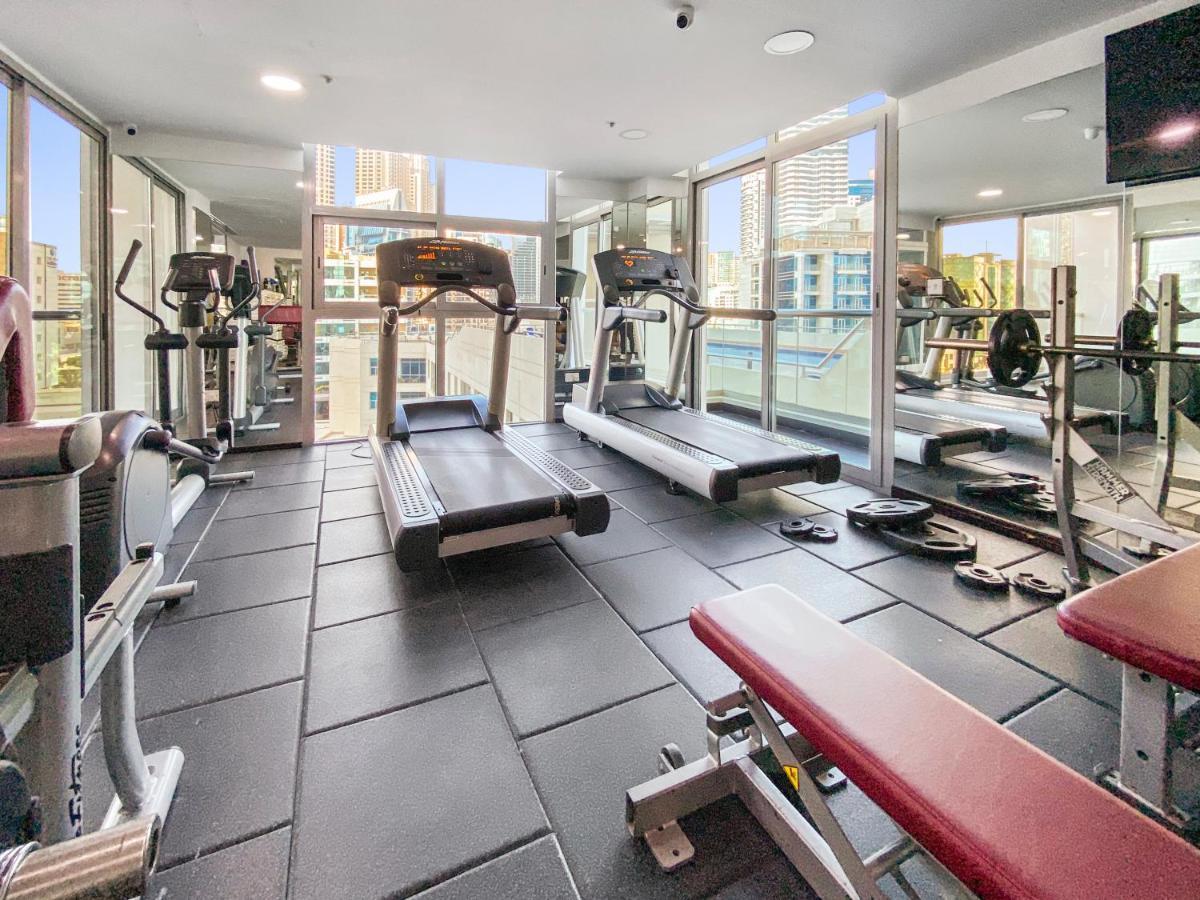 Exquisite 1br With A Pool & Gym Near Jbr * Dubai
