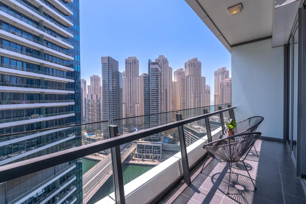 Prime Stylish With Marina Views *