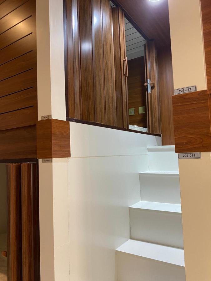 Yoi Pod - Deira Hotel cápsula Dubái