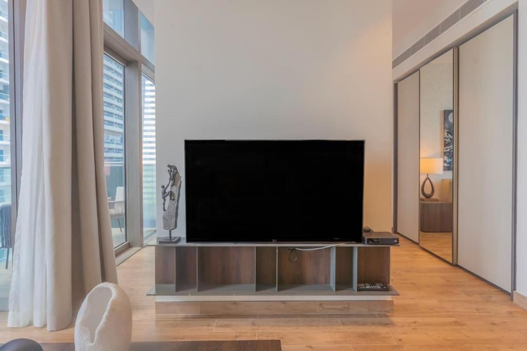 Maison De Luxe - Jumeirah Living Marina Gate Dubái
