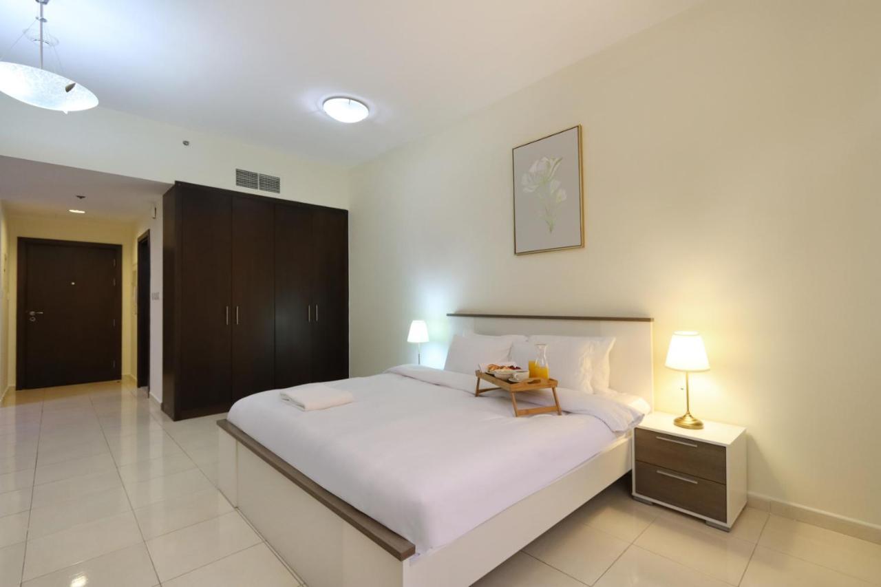 Spacious Studio In Astoria Jvc - Livbnb