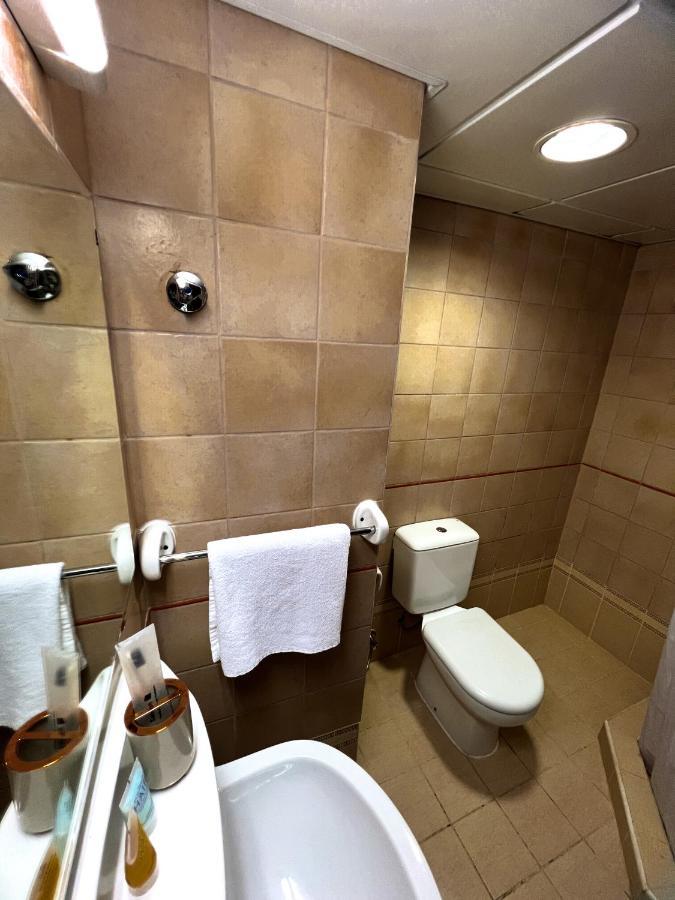Esaw Aparthotel Dubai