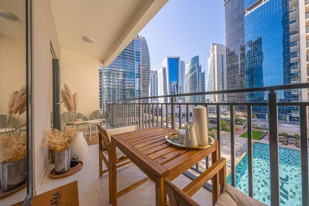 Damac Zada Tower Downtown Modernes Im Zentrum Apartamento Dubai