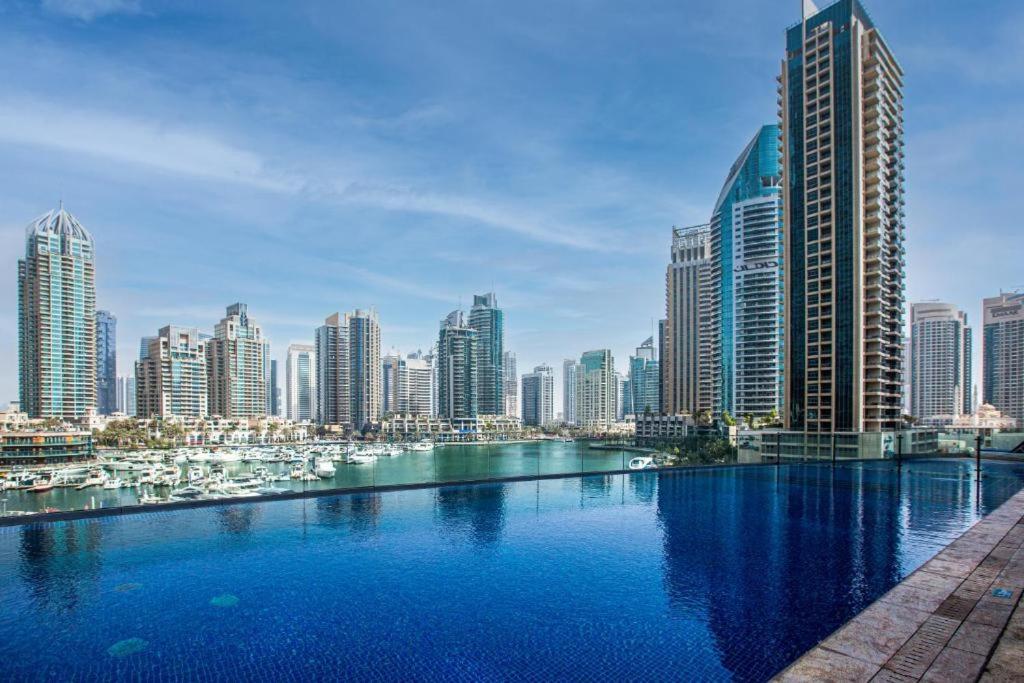 Luxury Iconic Cayan Tower - Free 5 Star Access! Apartamento *