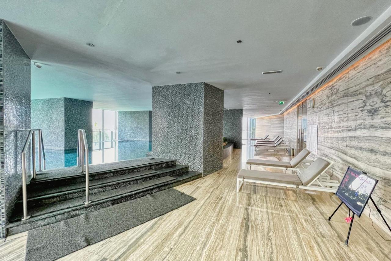 Guestready - A View Of The Skyline - D1 Tower Appartement
