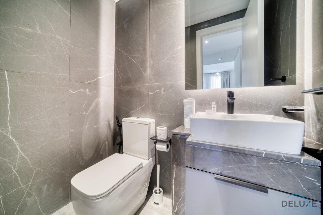 Refined 2br With Assistant At Mesk 1 Midtown Production By Deluxe Homes Dubaï