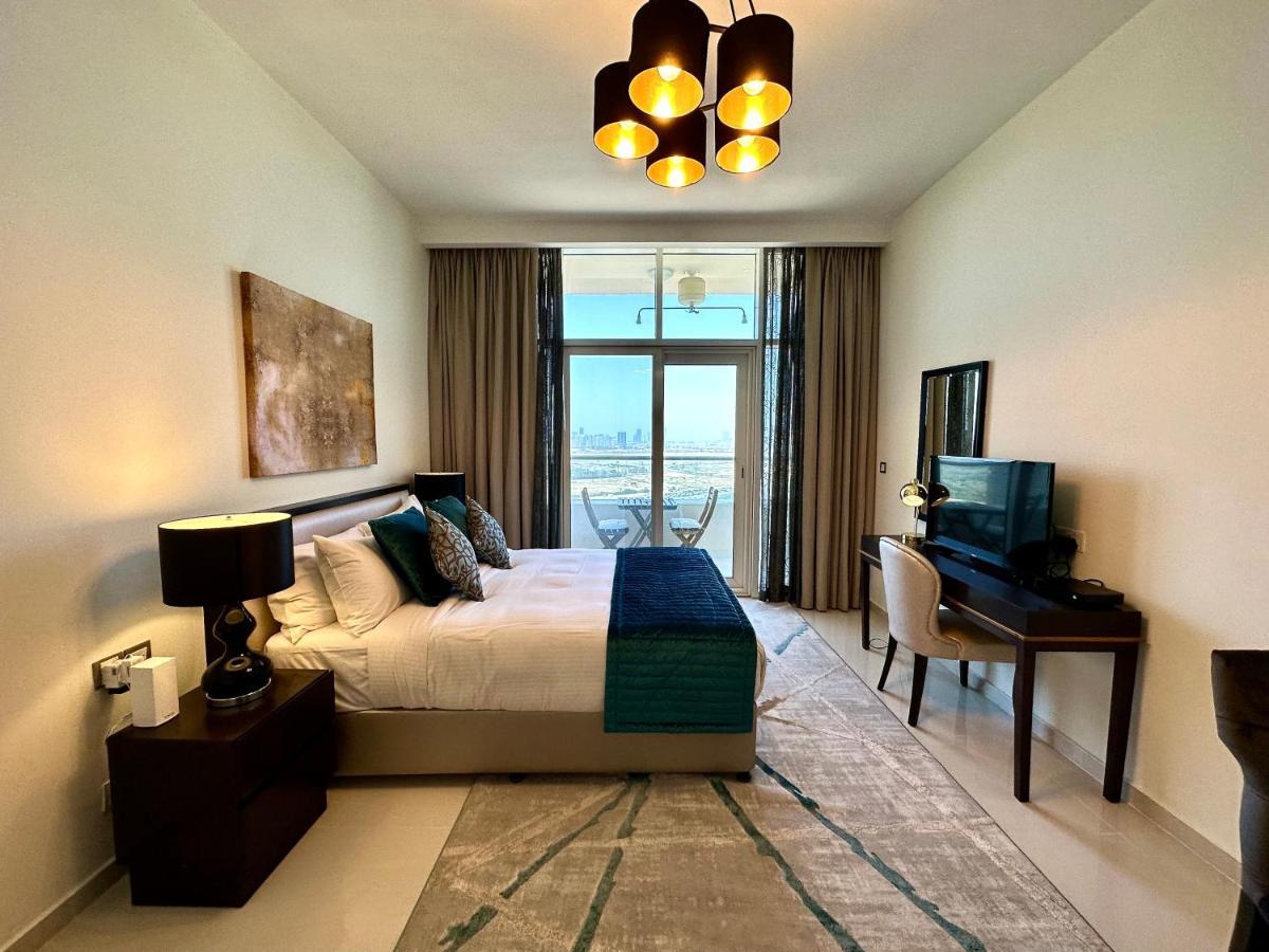 Luxbnb Ghalia J V C Dubaï