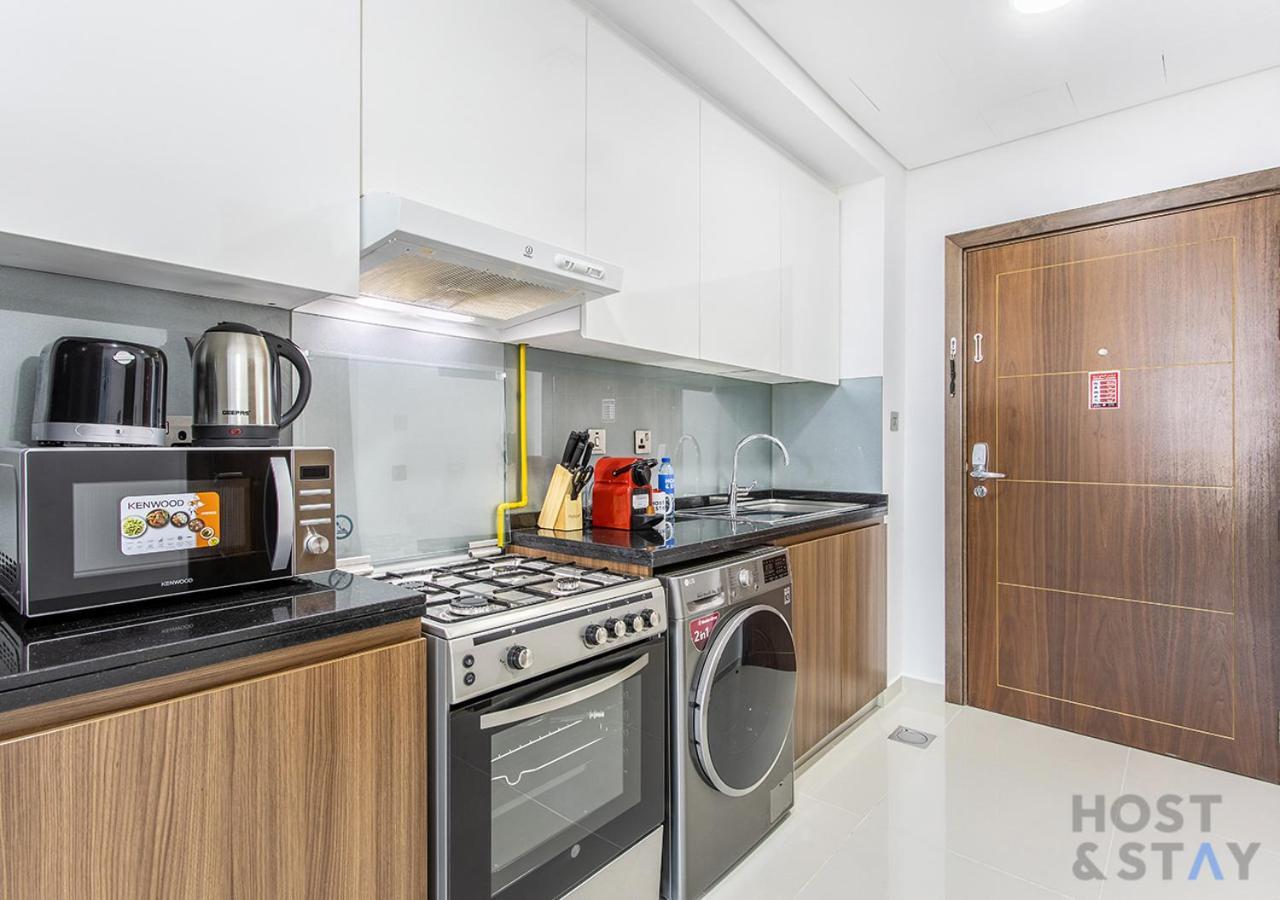 Host And - Luxury In Orchid, Damac Hills With Premium Amenities