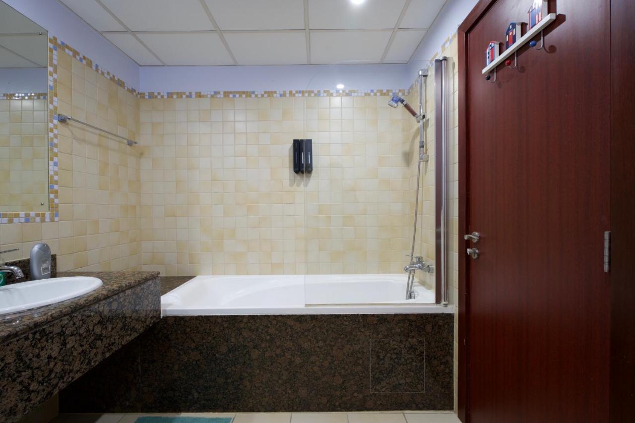 Charming Spacious In The Heart Of Jbr By Sweet Homes * Dubái