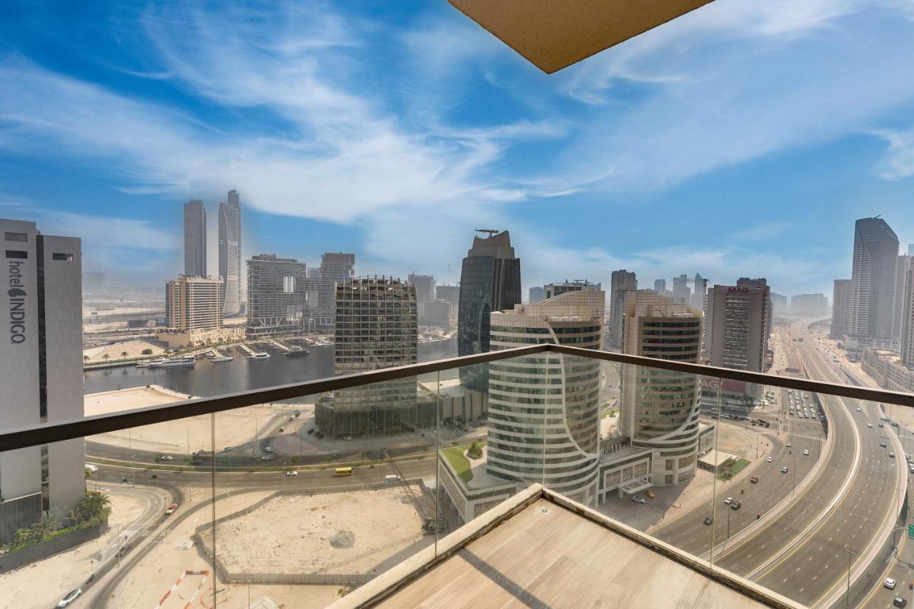 Fam Living - Mada Residences Downtown Dubai