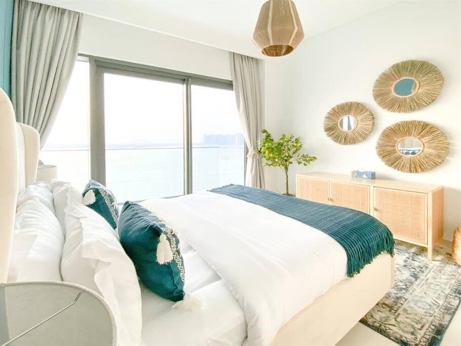 Trophy 2bdr Sandy Shores Retreat With Panoramic Sea View & Private Access * Dubái