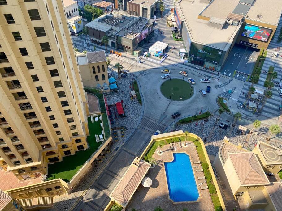 Apartemen Luxury 2 Mins Walk From Sea