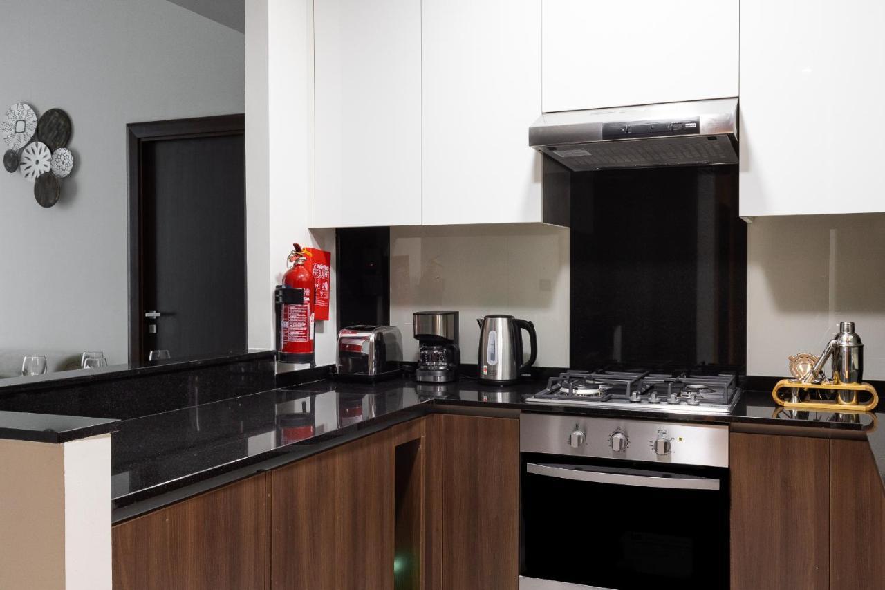 Apartment J One Tower Luxury From Estate *