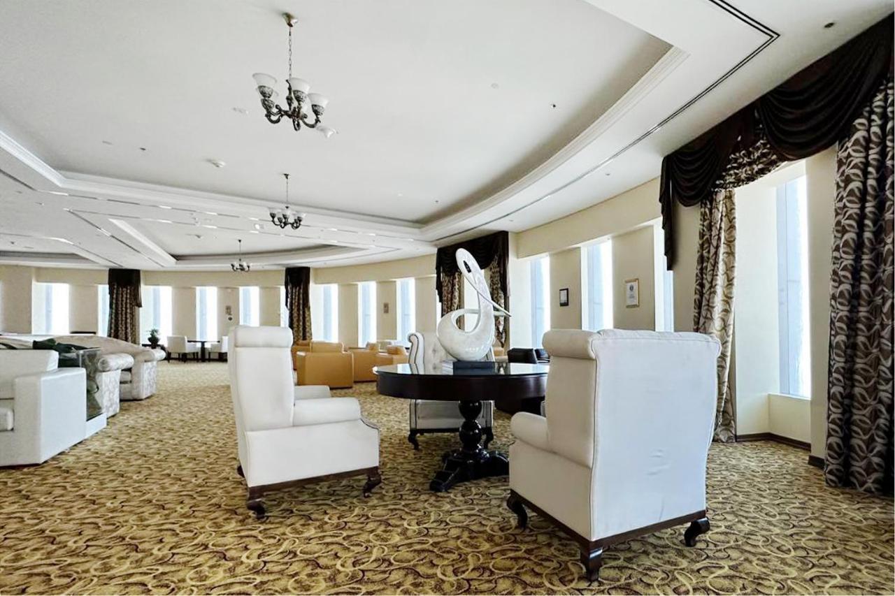 Luxury Princess Tower 1 Bedroom Brand New Furnished *