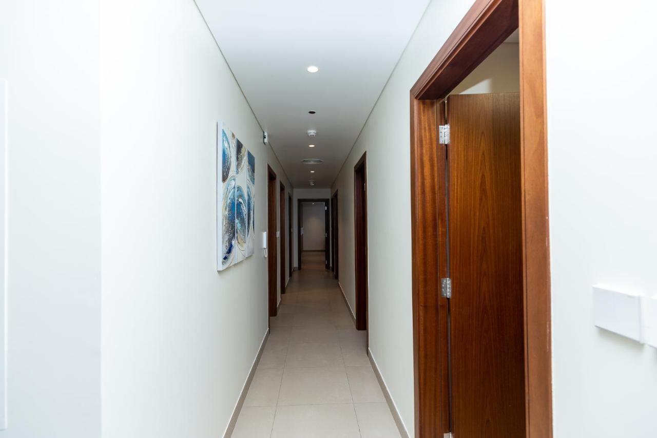 Apartemen Amazing Deal! Stunning 3br With Huge Terrace - Jvt Dubai