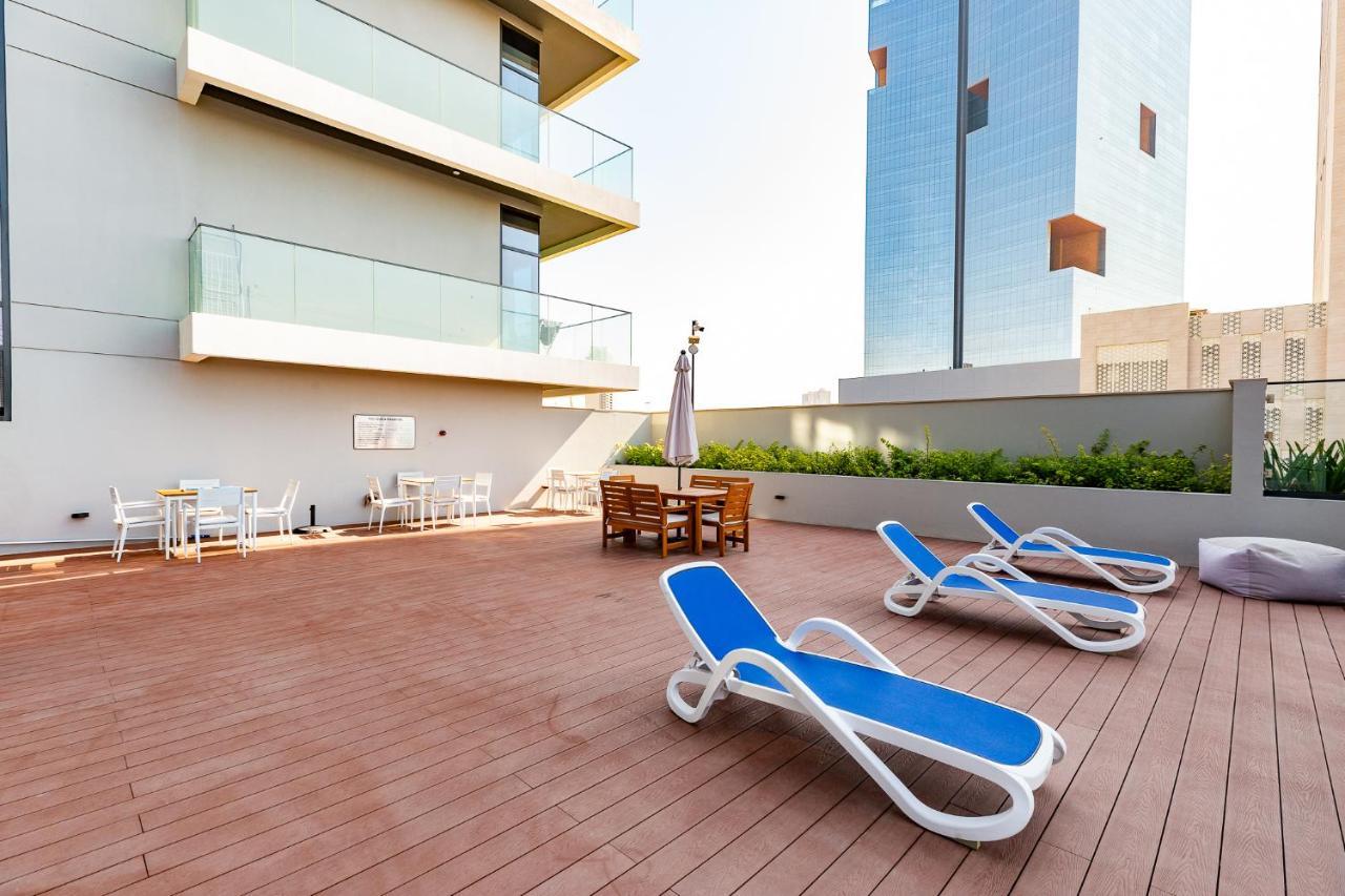 Apartemen Amazing Deal! Stunning 3br With Huge Terrace - Jvt *