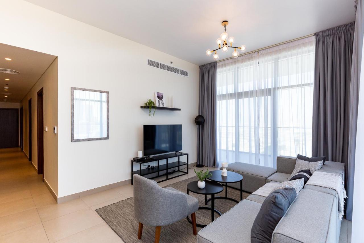 Amazing Deal! Stunning 3br With Huge Terrace - Jvt Dubái