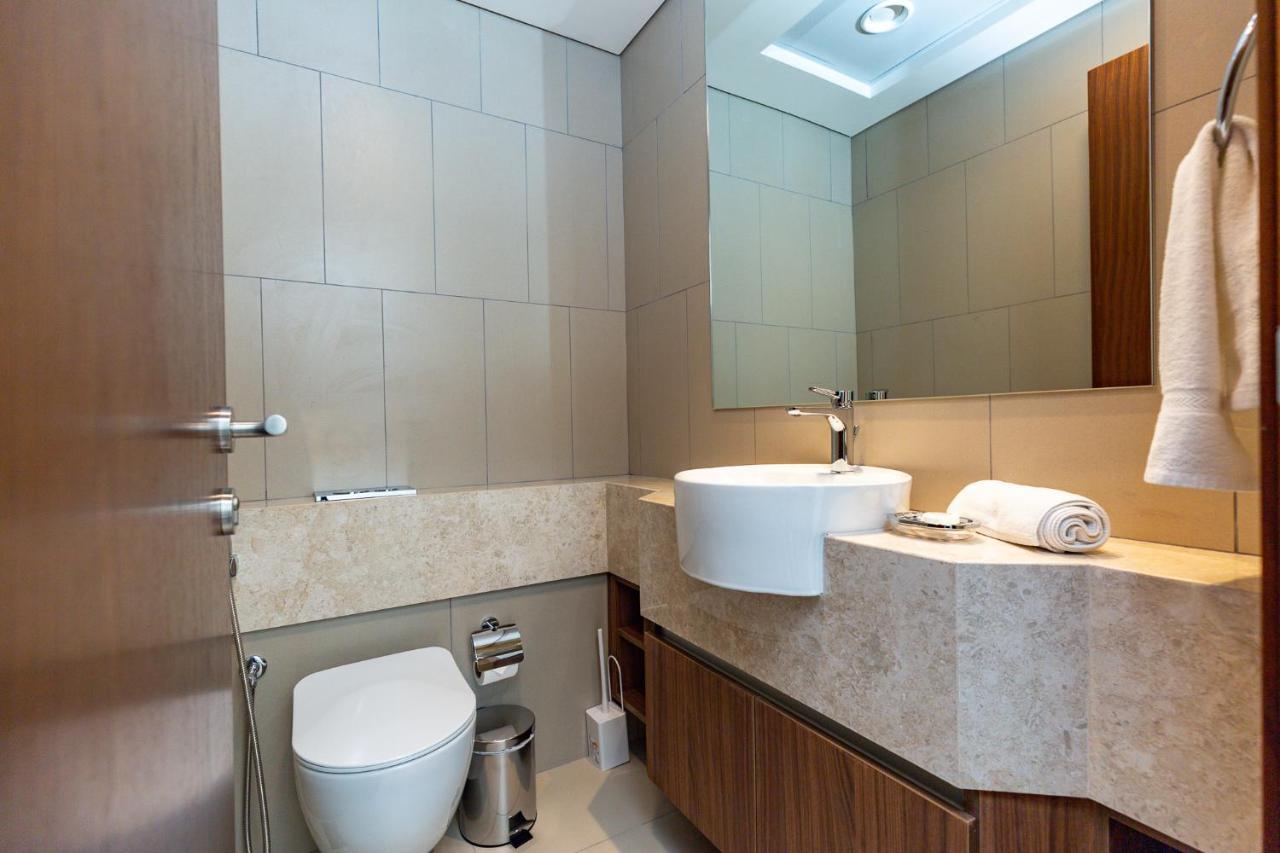Apartemen Amazing Deal! Stunning 3br With Huge Terrace - Jvt *