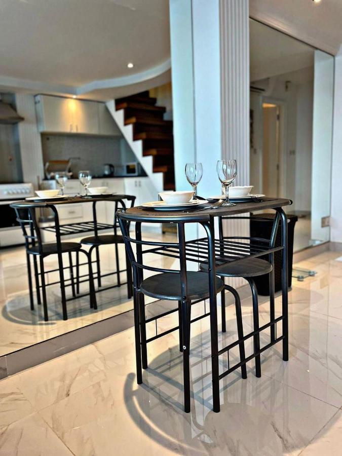Stunning Duplex Studio In Jlt Apartamento *