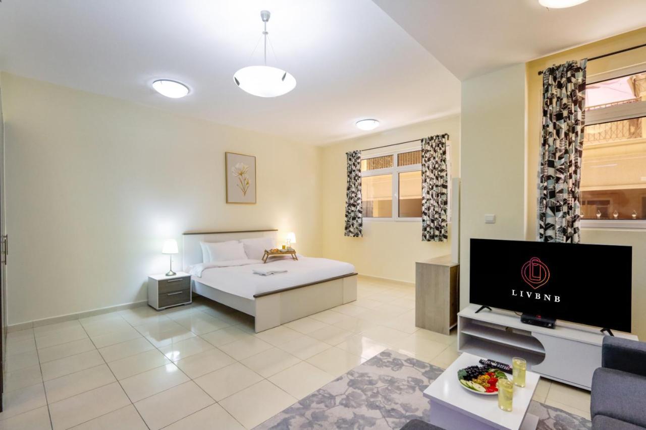 Spacious Studio In Astoria Jvc - Livbnb * Dubai