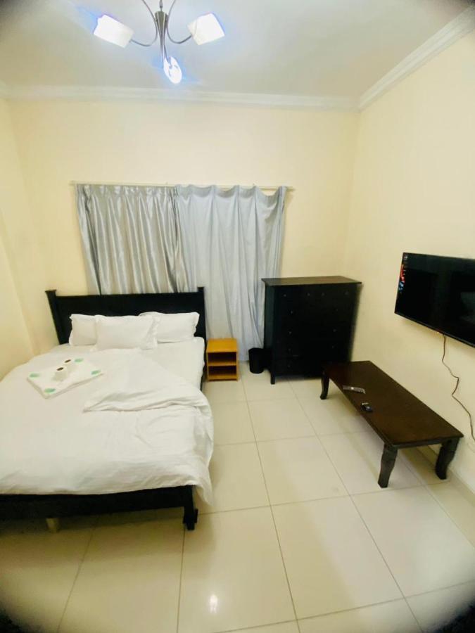 Privatunterkunft Low-priced Budget For Rent Near Dafza *