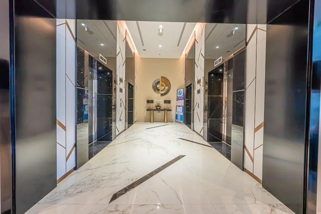 Apartamento Damac Zada Tower Downtown Modernes Im Zentrum