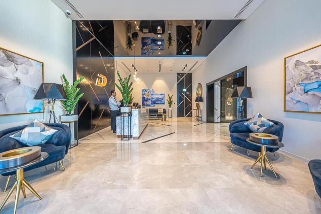 Damac Zada Tower Downtown Modernes Im Zentrum