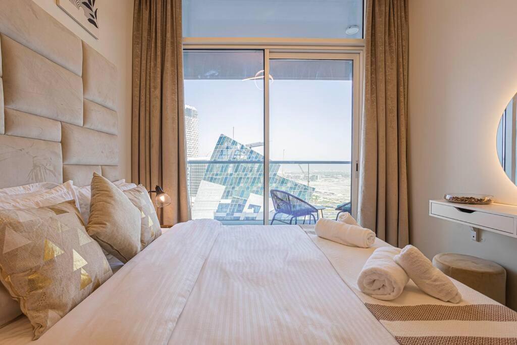 Axinite - Brand New! Warm Cozy 1 Bed High Floor Downtown Canal View Appartement *