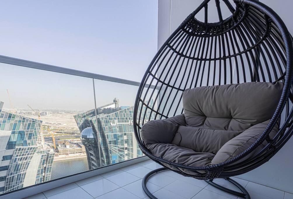 Axinite - Brand New! Warm Cozy 1 Bed High Floor Downtown Canal View Dubaï