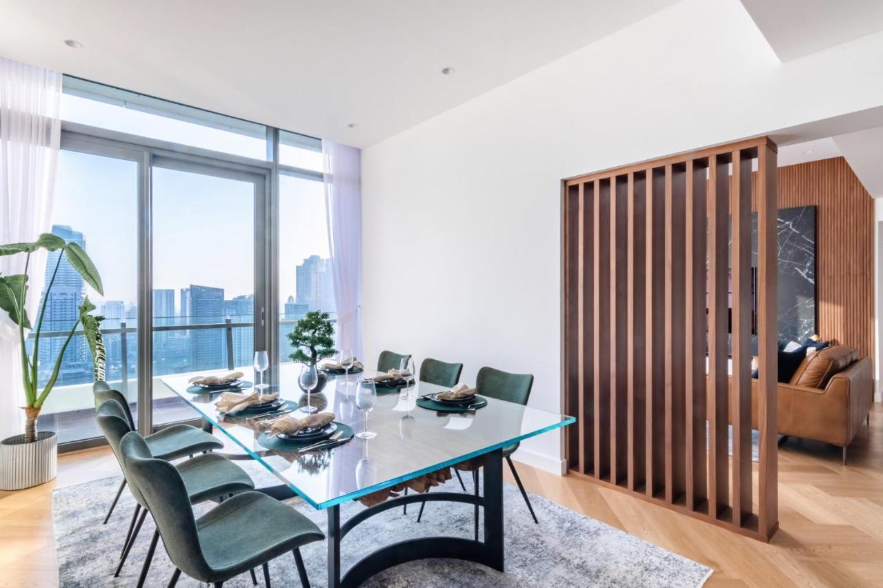 Luxury Penthouse At Marina 180 Marina Views