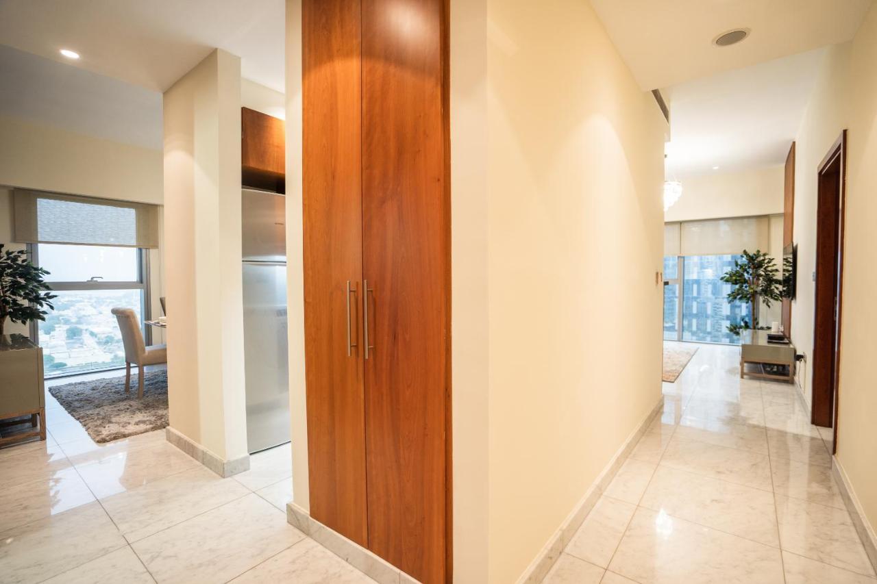 Nasma Luxury - Park Tower Dubai