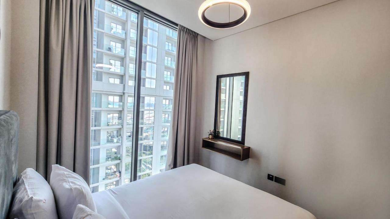 By Latinem Luxury 2br Cvr B1308 Near Burj Khalifa Dubaï