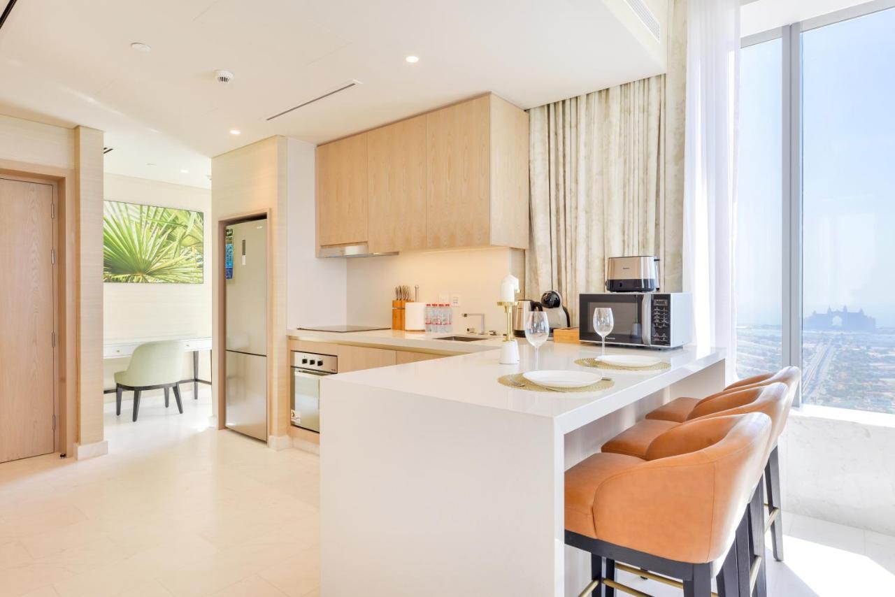 Ultra Luxury Palm Tower With Shared Facilities 5* Dubái