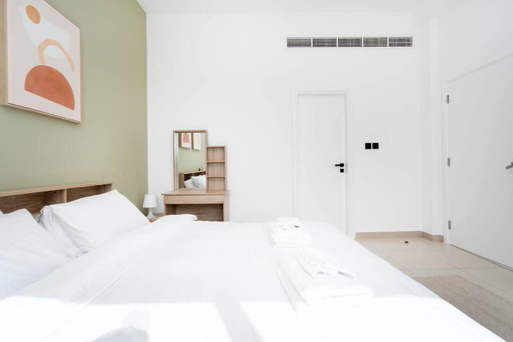 1bdr - Al Quoz - Al Khail Height Dubaï
