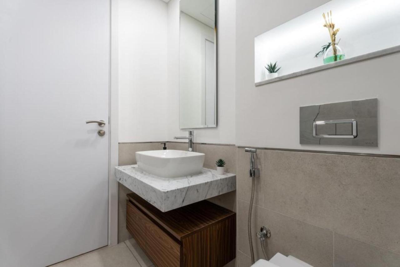 Easygo - Lamtara 1 Burj Al Arab 2 Bedroom & Maid Apartemen
