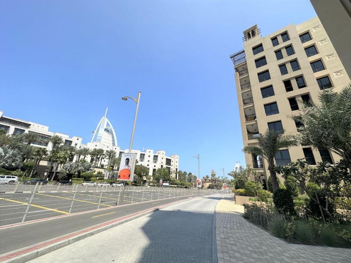 Apartemen Easygo - Lamtara 1 Burj Al Arab 2 Bedroom & Maid
