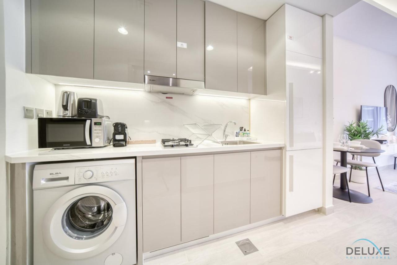 Restful At Azizi Riviera 13, Al Merkadh By Deluxe Homes *