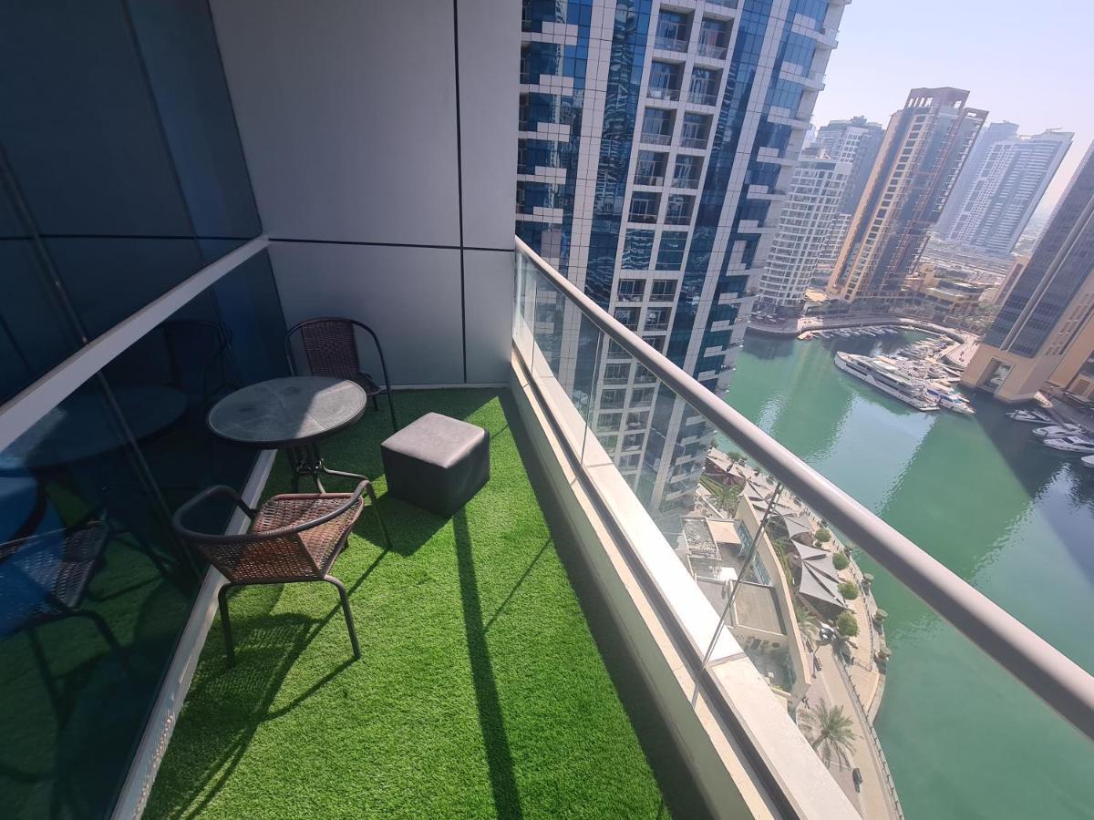 Appartement Bay Central- Marina
