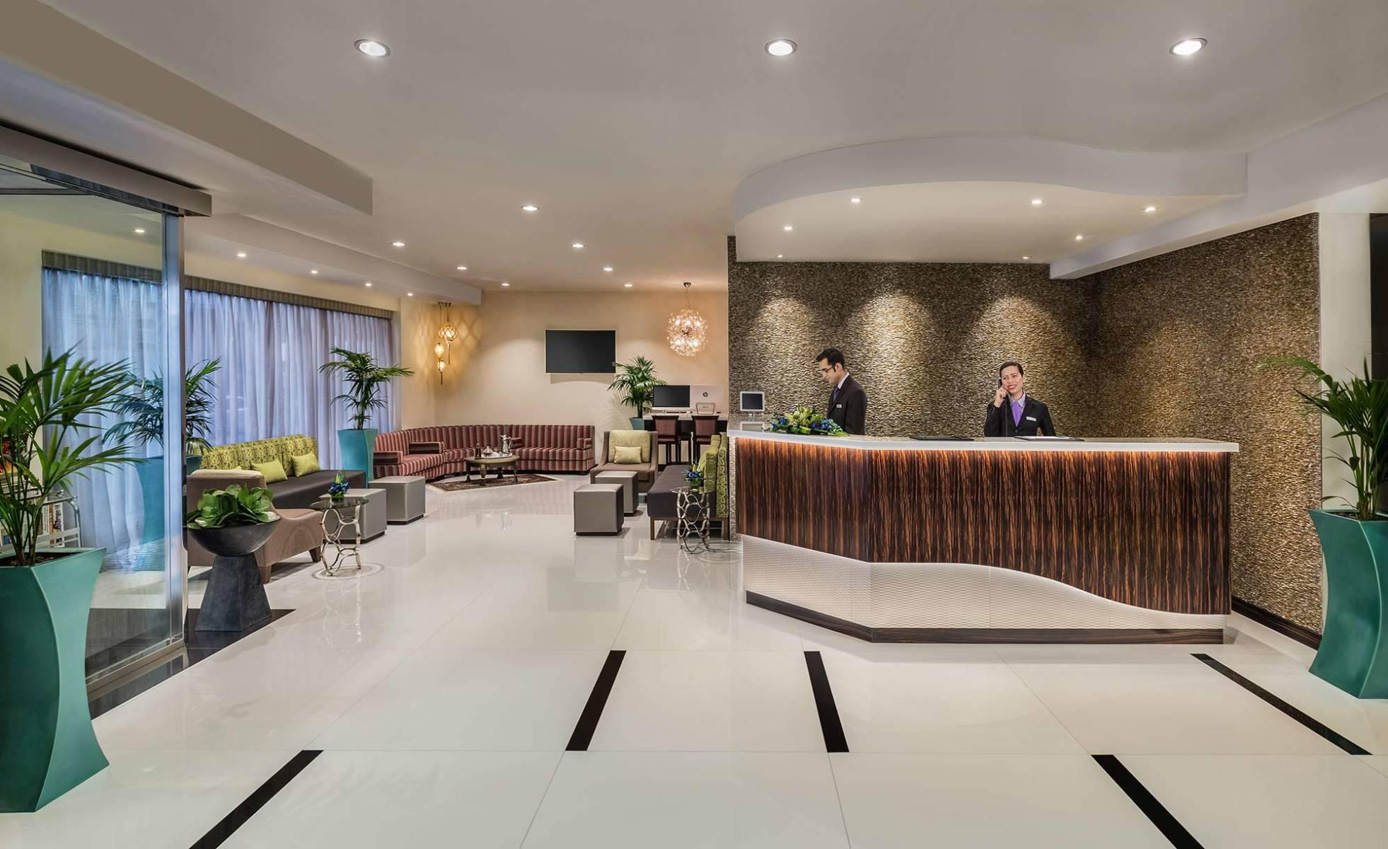 Savoy Crest 4*