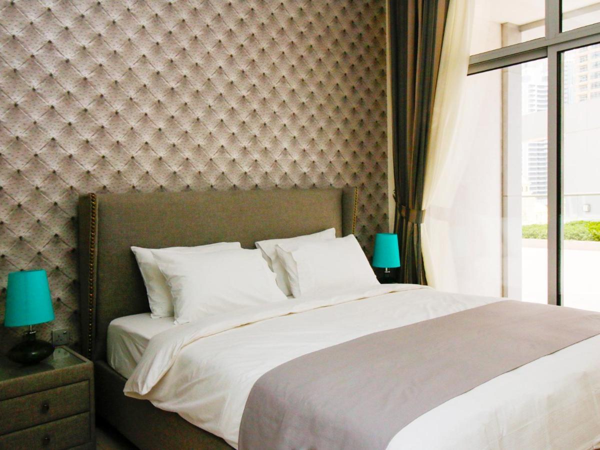 Rh- Living In Style, Large 1 Bedroom With Open Terrace, Marina Appartement