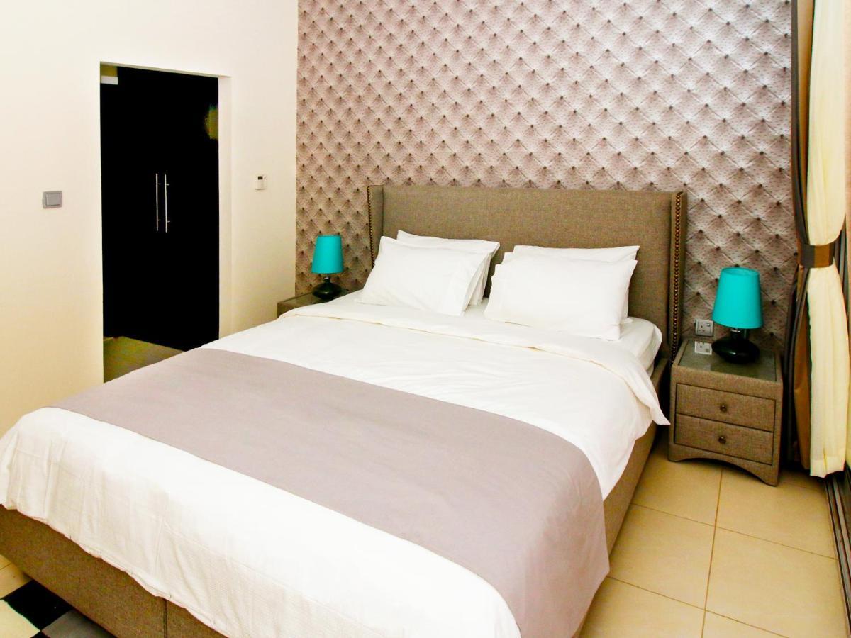 Rh- Living In Style, Large 1 Bedroom With Open Terrace, Marina Appartement *