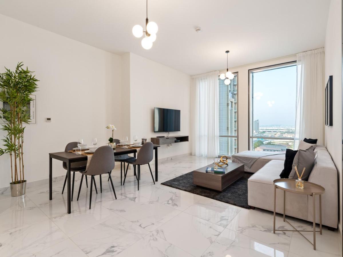 Appartement Modern With Partial Canal And Pool View Dubaï