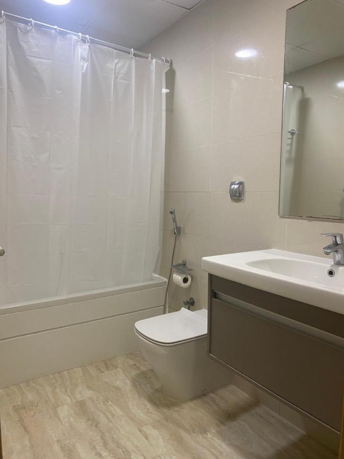 Golden Vacation Homes Continental Tower Marina Dubai