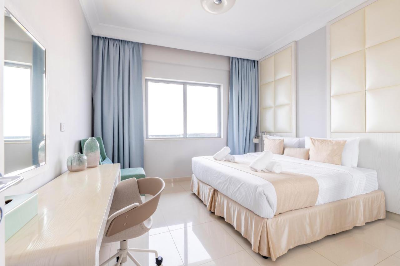 Downtown Luxury - 5 Star Facilities - 5 Min Walk To Mall Dubái