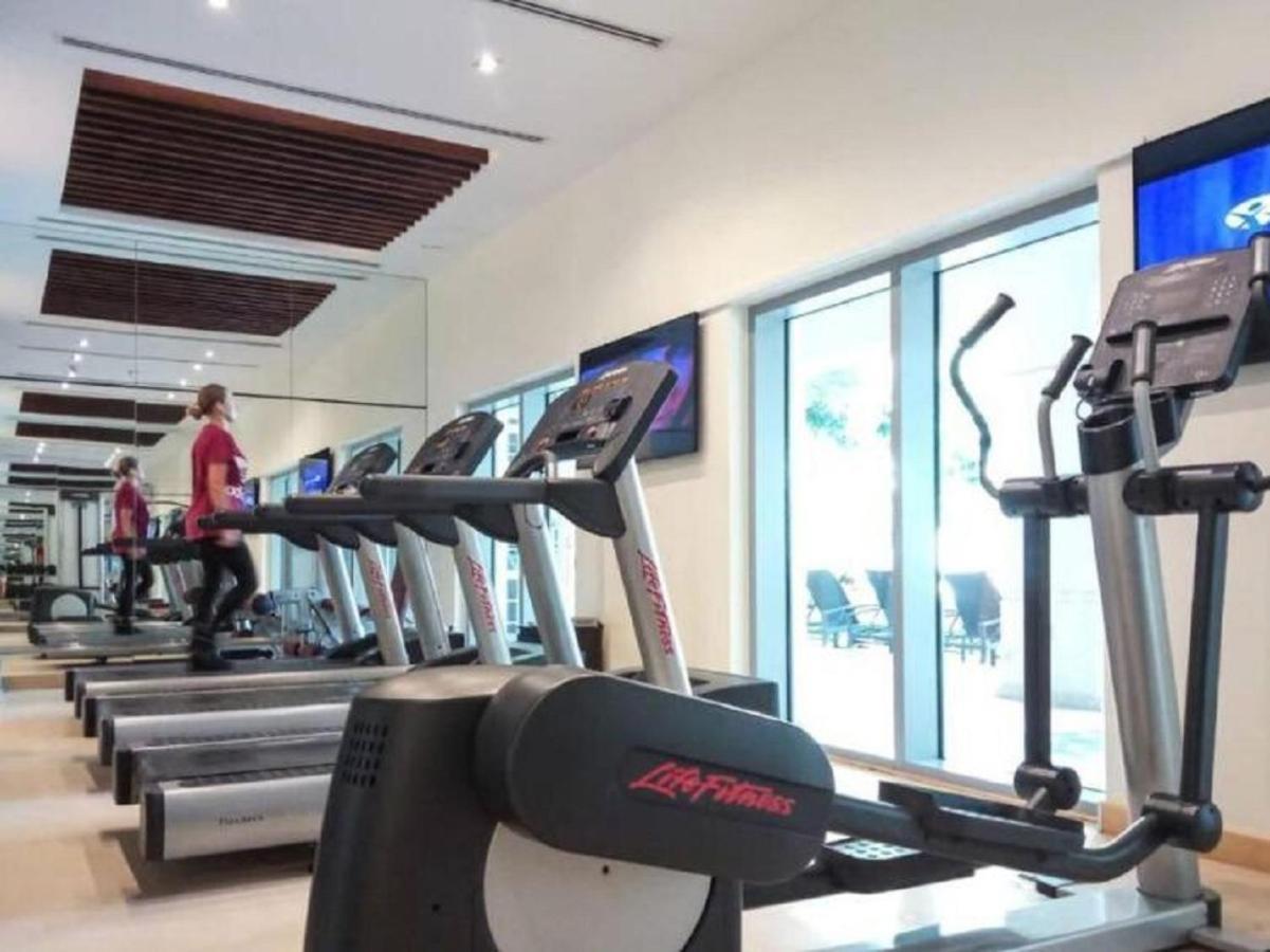 Cozy Urban Oasis 1bedroom Apt At Standpoint Tower Appartement Dubaï