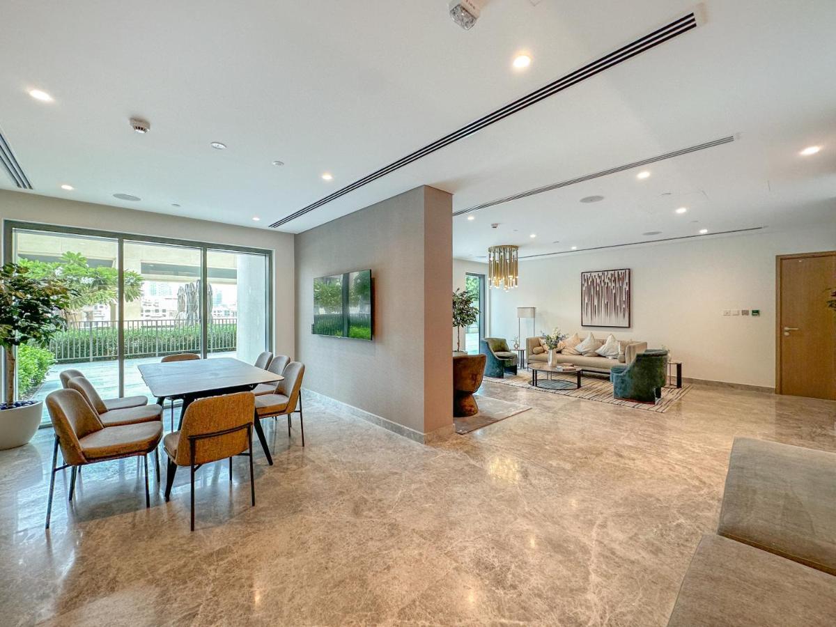 Eden's Homes & - Burj Royale Apartment