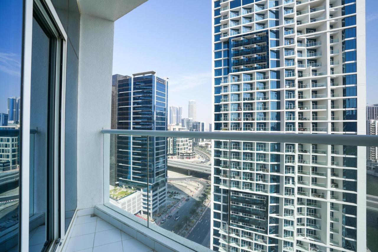 White Sage - Fancy With Mesmerizing Canal Views Appartement Dubaï